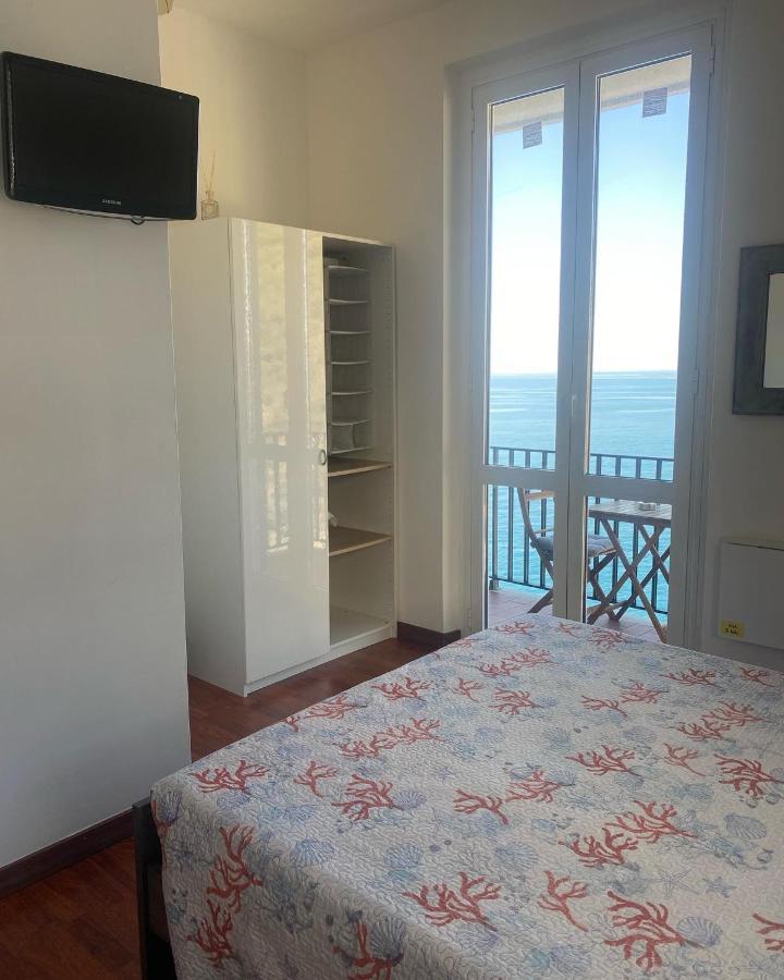 Sollevante Guest House Riomaggiore Extérieur photo