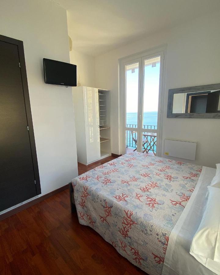 Sollevante Guest House Riomaggiore Extérieur photo