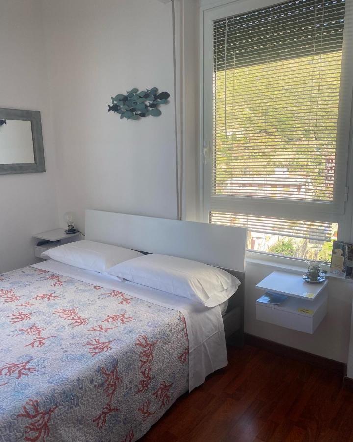 Sollevante Guest House Riomaggiore Extérieur photo