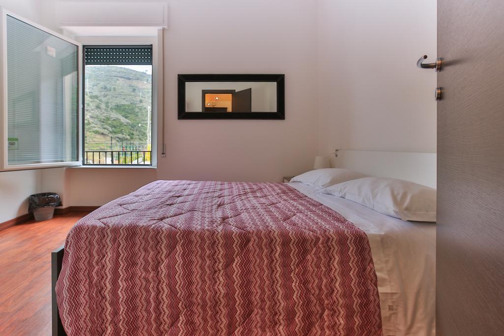 Sollevante Guest House Riomaggiore Extérieur photo